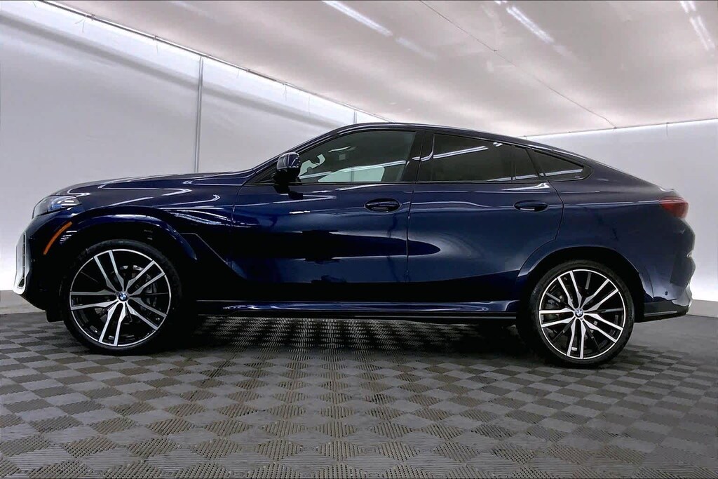 New 2026 BMW X6 xDrive40i SUV