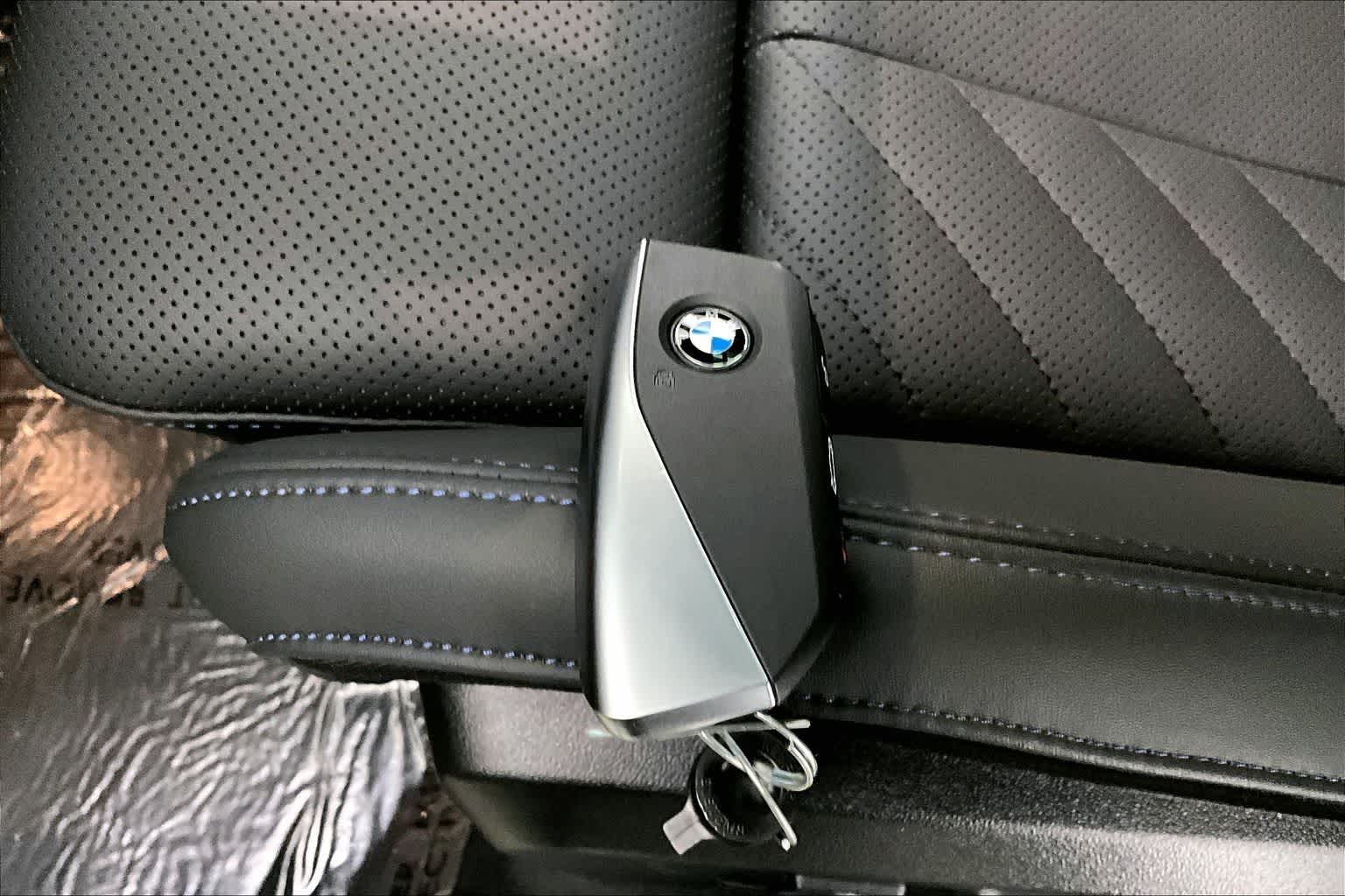 Thumbnail: 2025 BMW X3 - 20