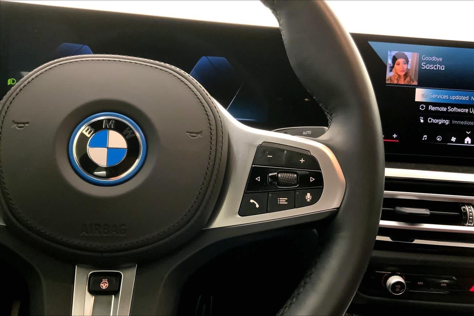 Thumbnail: 2024 BMW i4 - 25