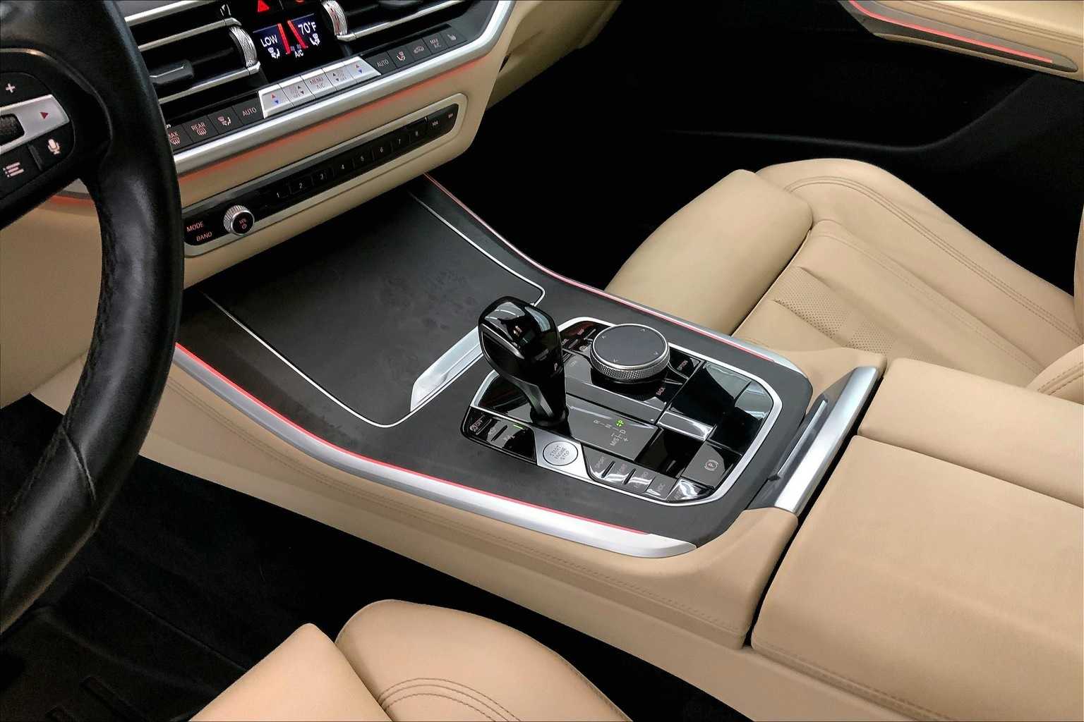 Thumbnail: 2022 BMW X5 - 16