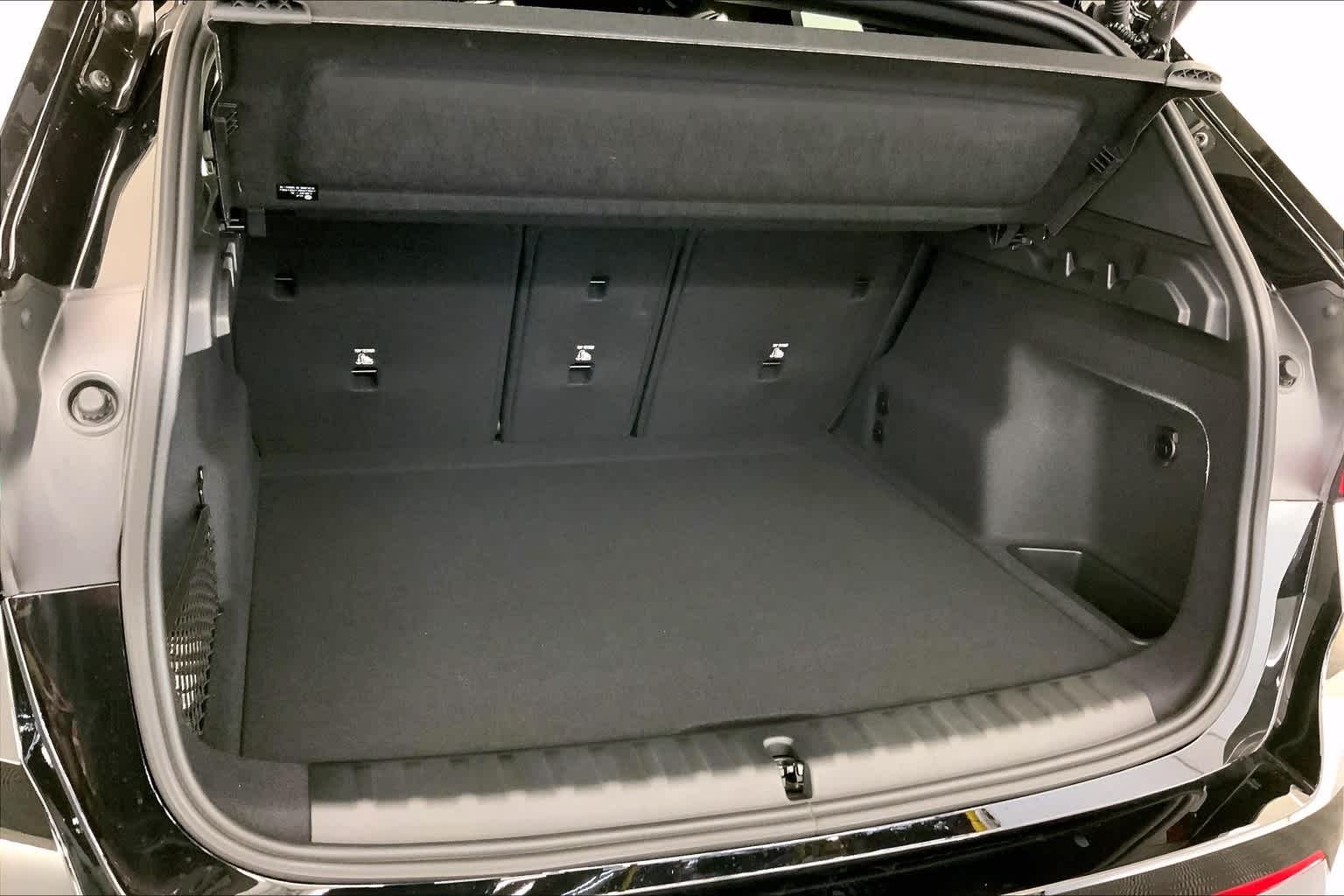 Thumbnail: 2025 BMW X1 - 19