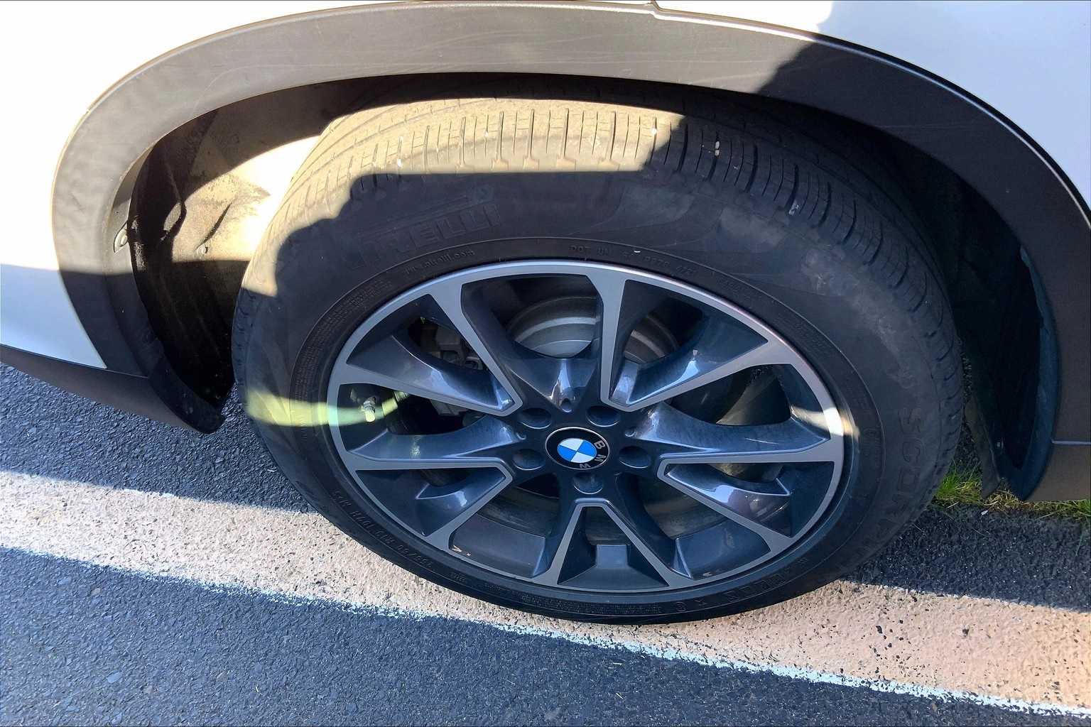 Thumbnail: 2018 BMW X5 - 19