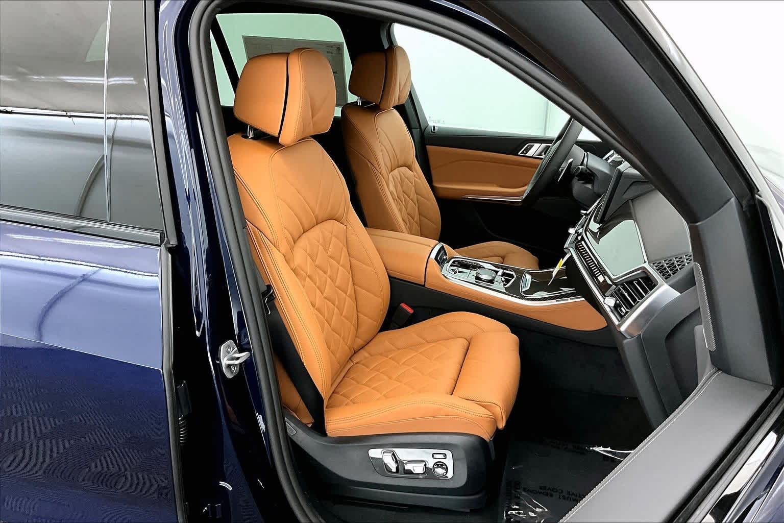 Thumbnail: 2026 BMW X5 - 14