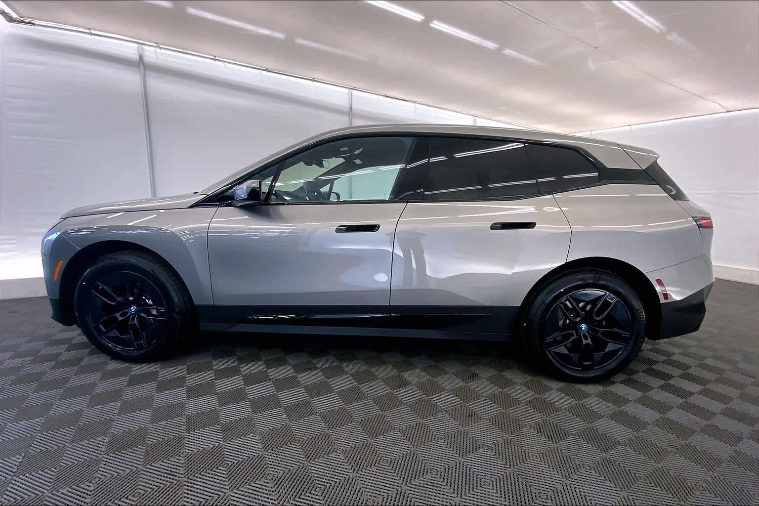 2023 BMW iX xDrive50 3