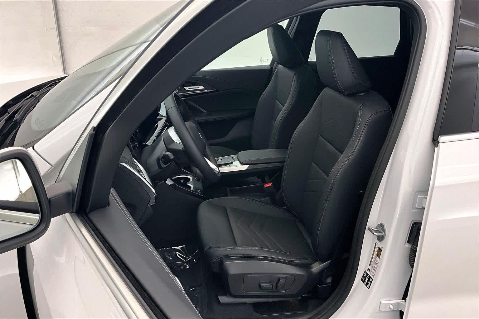 Thumbnail: 2026 BMW X1 - 11