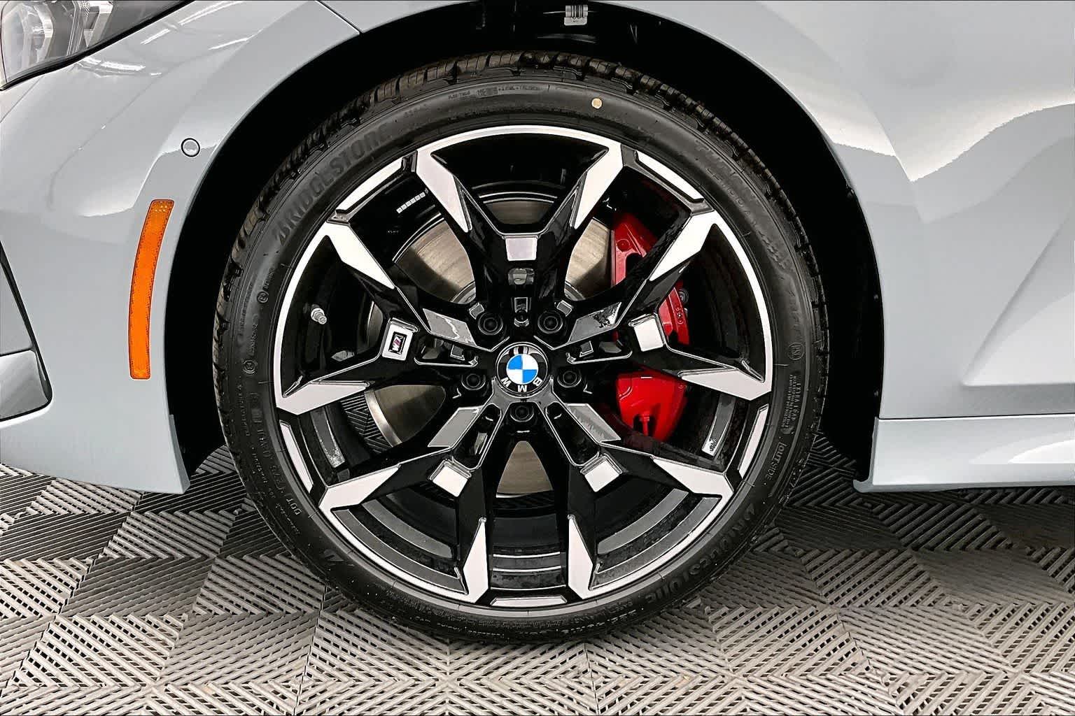 Thumbnail: 2026 BMW 3 Series - 8