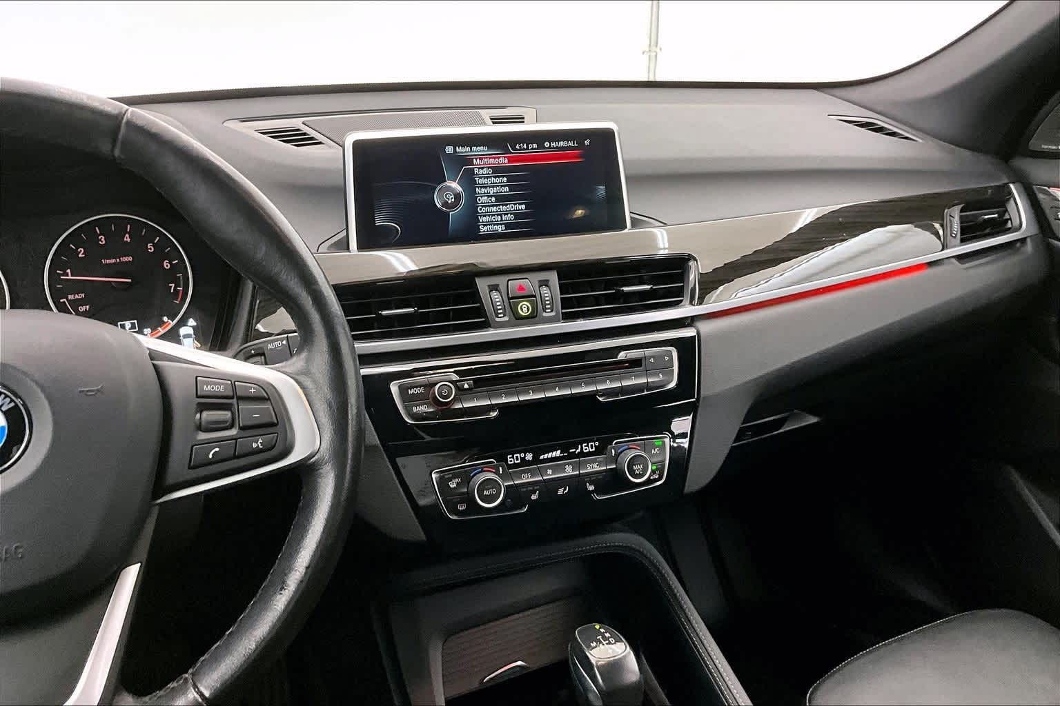 Thumbnail: 2017 BMW X1 - 15