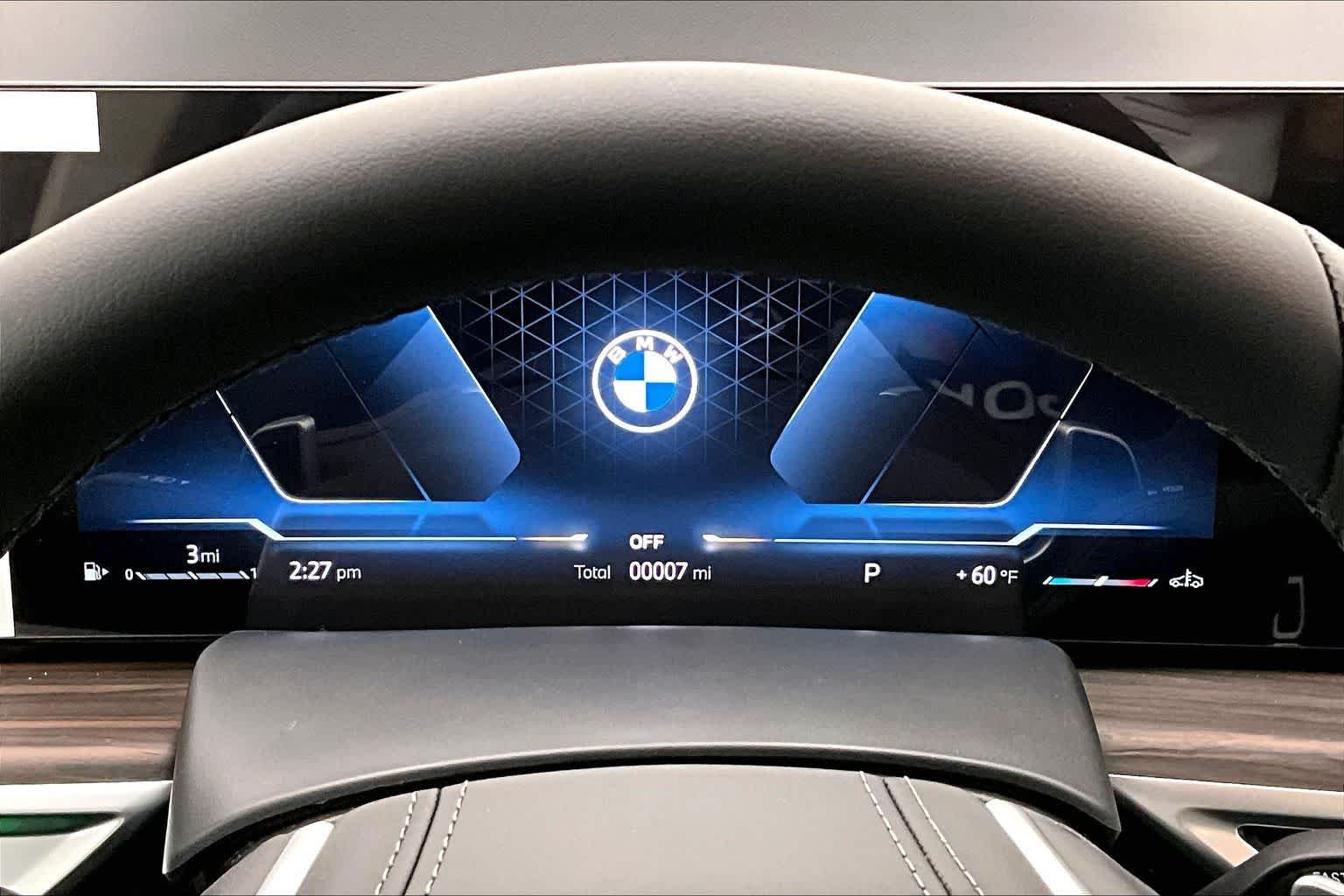 Thumbnail: 2026 BMW X7 - 18