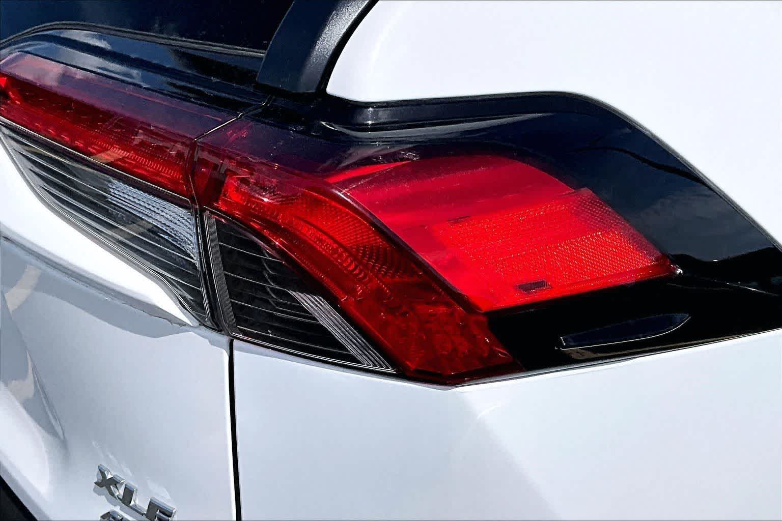 Thumbnail: 2025 Toyota RAV4 - 12