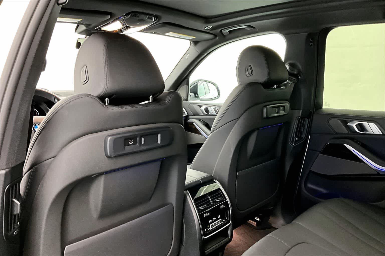 Thumbnail: 2020 BMW X5 - 12