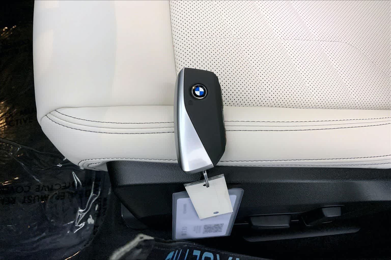 Thumbnail: 2026 BMW X1 - 20