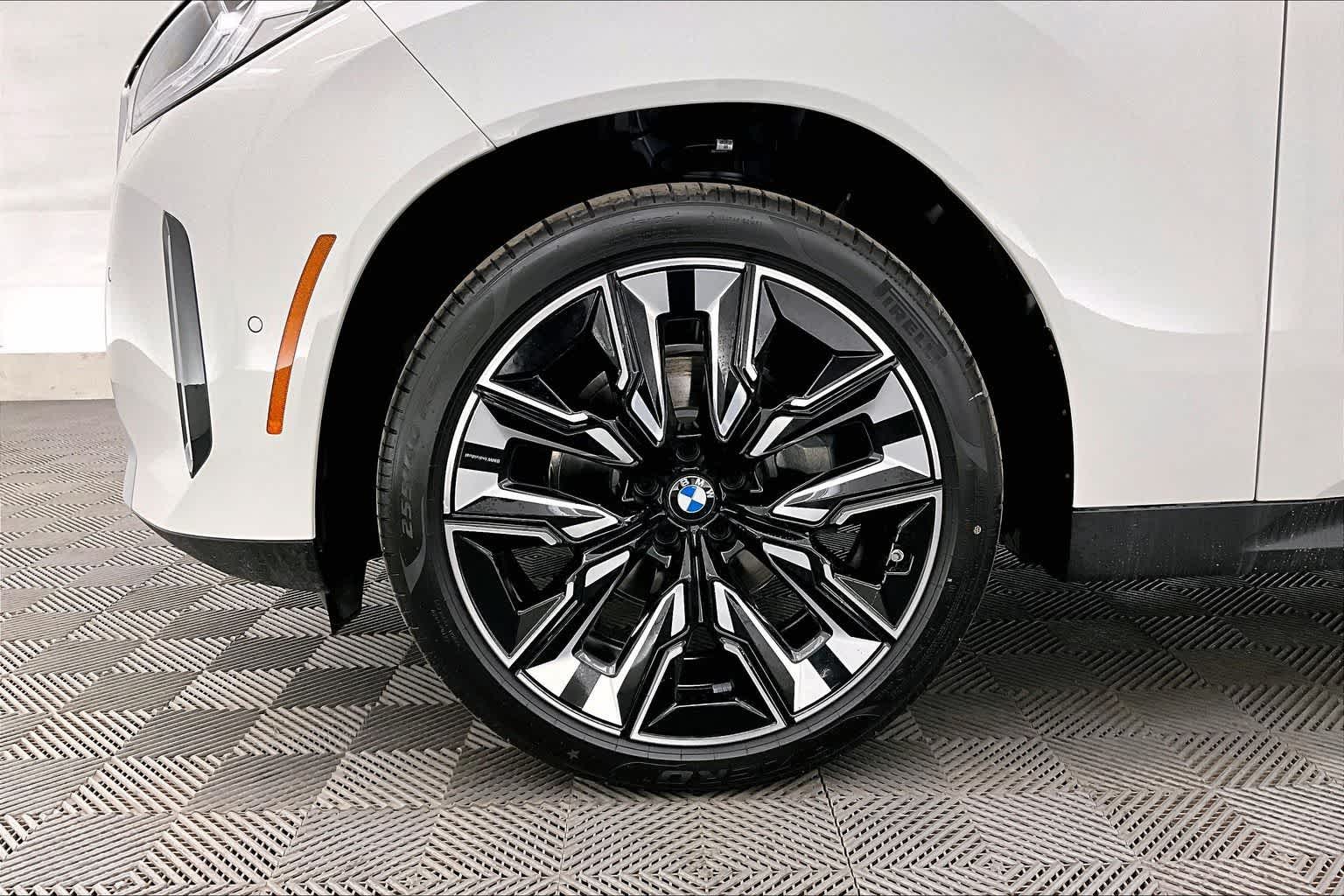 Thumbnail: 2026 BMW X3 - 8