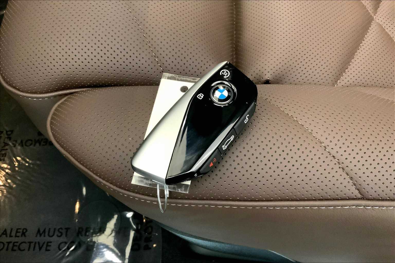 Thumbnail: 2025 BMW 7 Series - 20