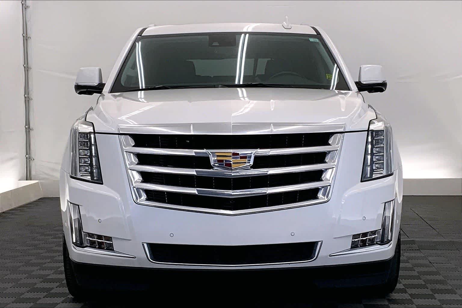 Thumbnail: 2020 Cadillac Escalade - 6