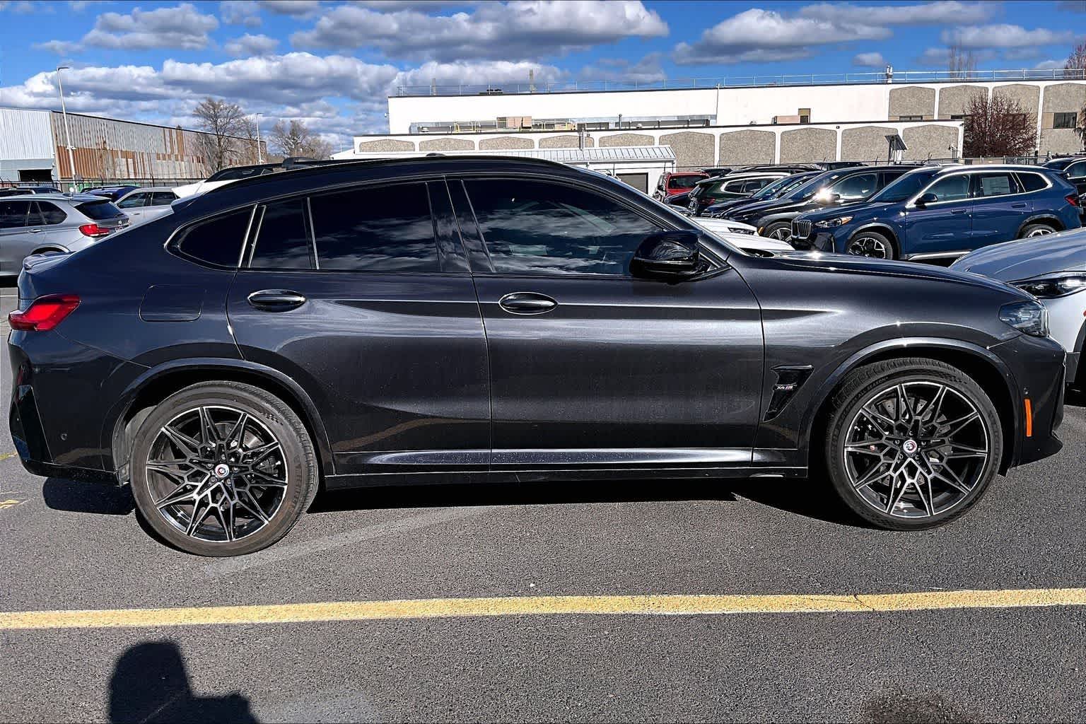 Thumbnail: 2023 BMW X4 - 9