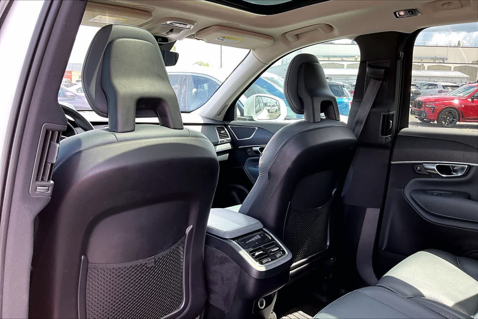 Thumbnail: 2020 Volvo XC90 - 12