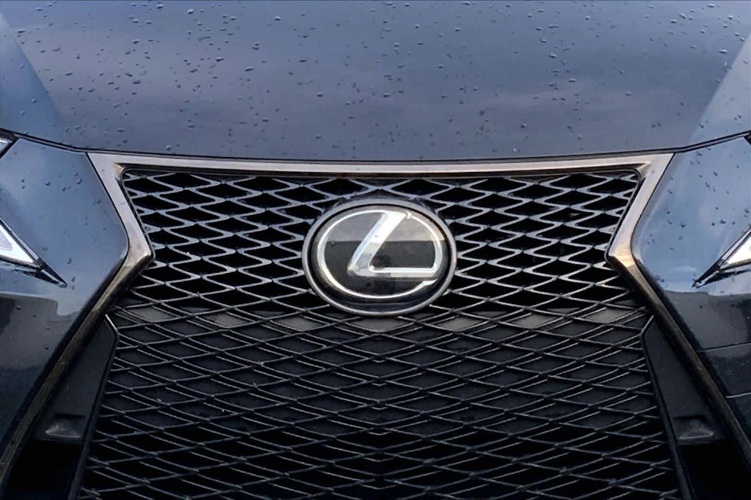 Thumbnail: 2020 Lexus IS - 16
