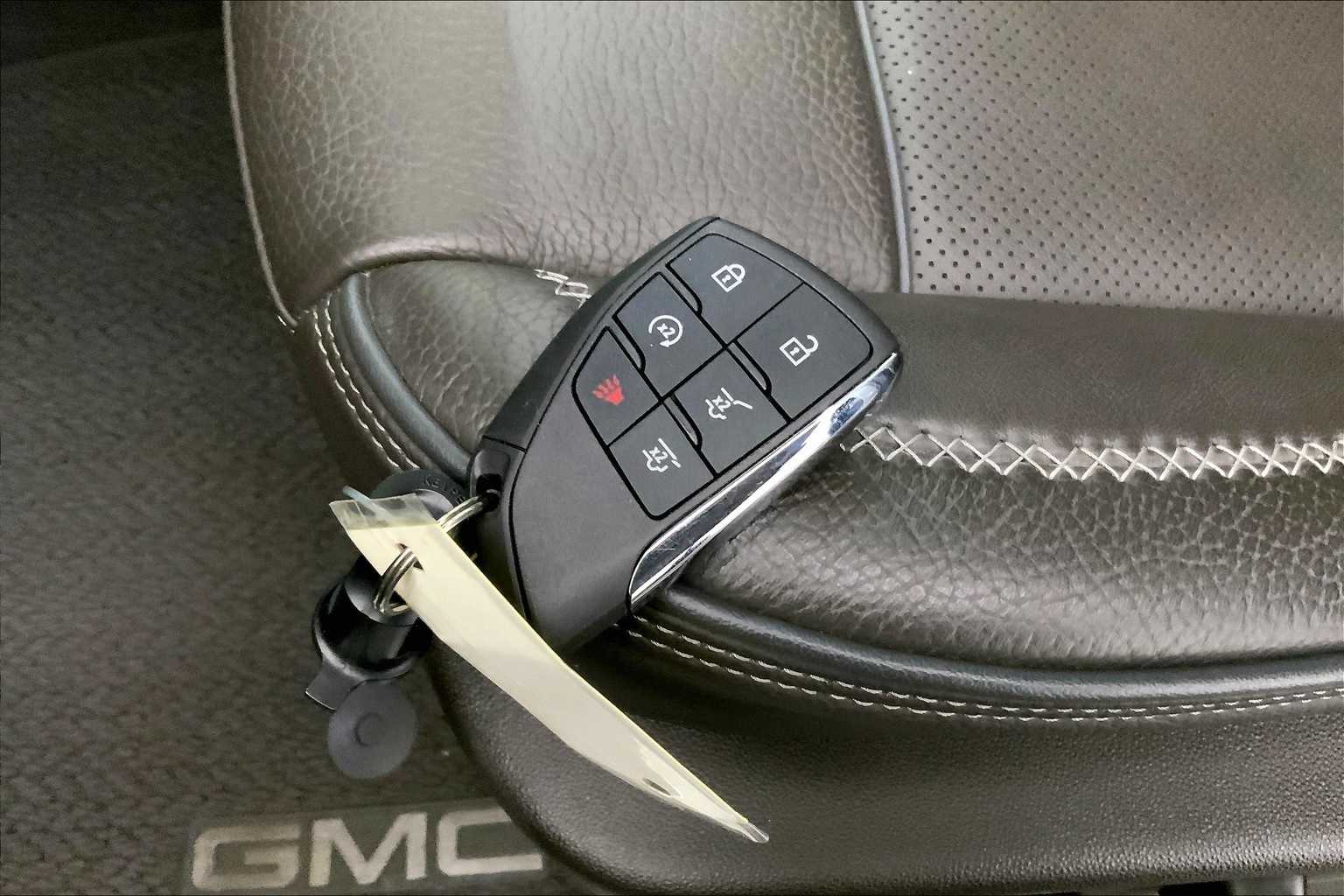 Thumbnail: 2024 GMC Yukon - 19