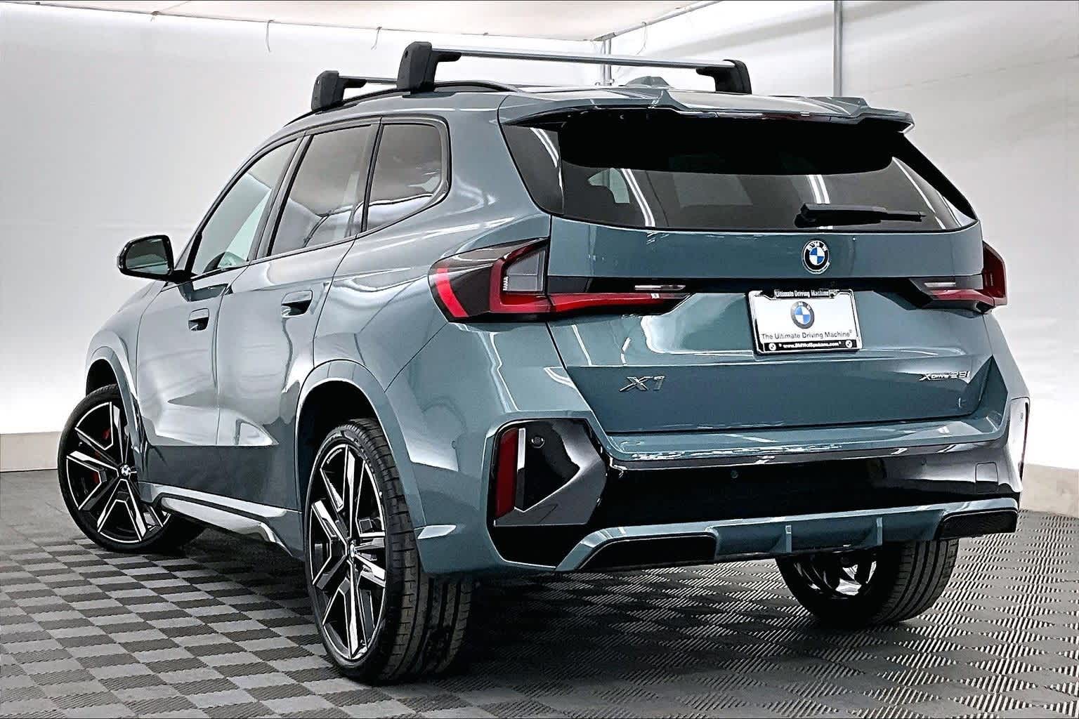 Thumbnail: 2026 BMW X1 - 4