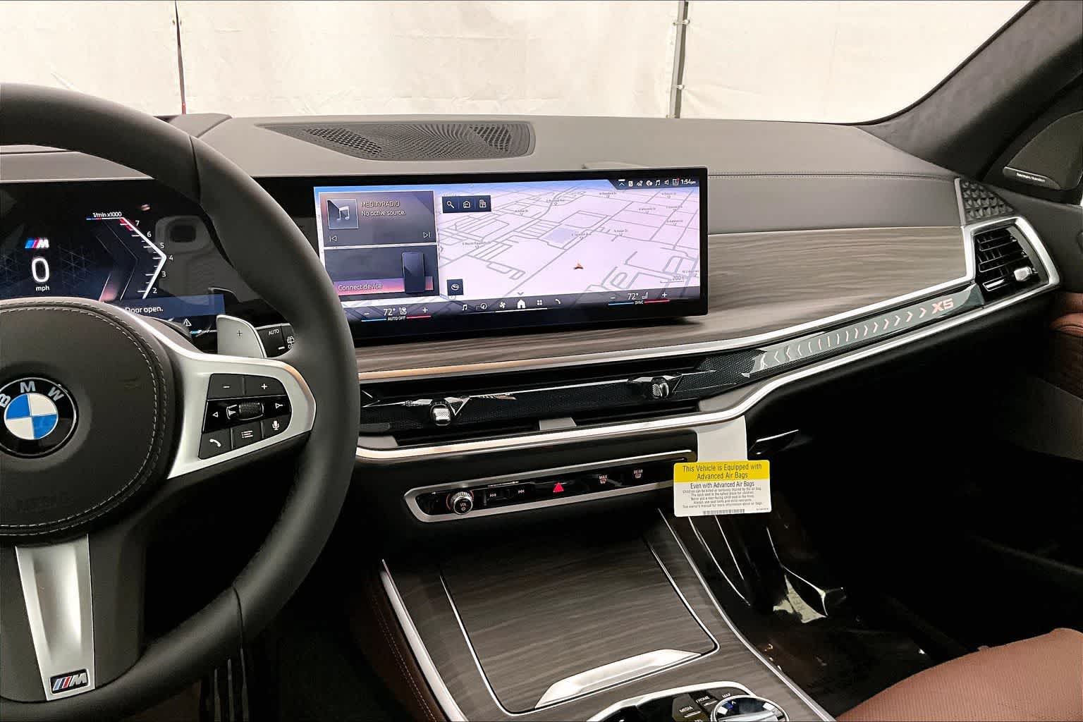Thumbnail: 2026 BMW X5 - 16
