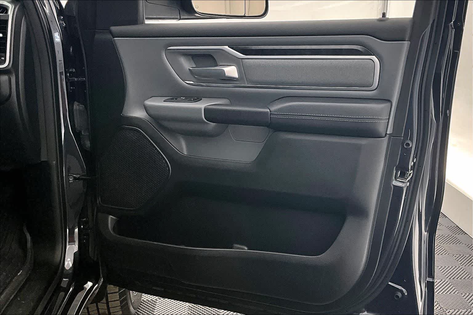 Thumbnail: 2021 RAM 1500 - 28