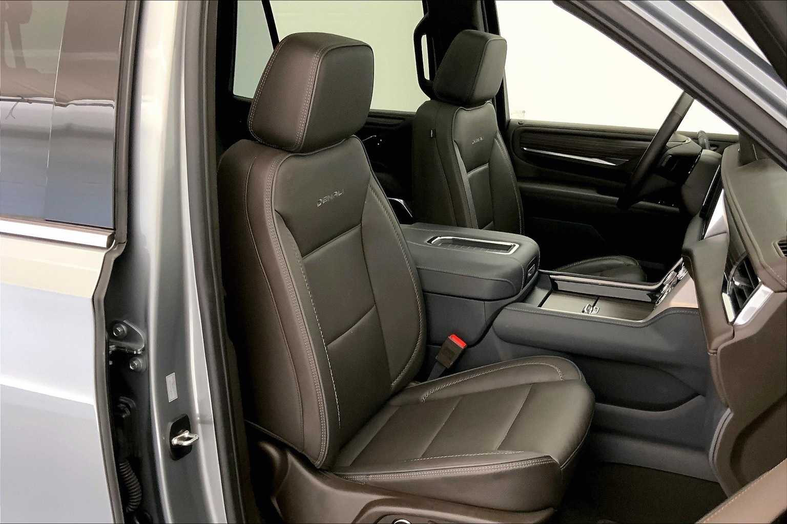 Thumbnail: 2024 GMC Yukon - 13
