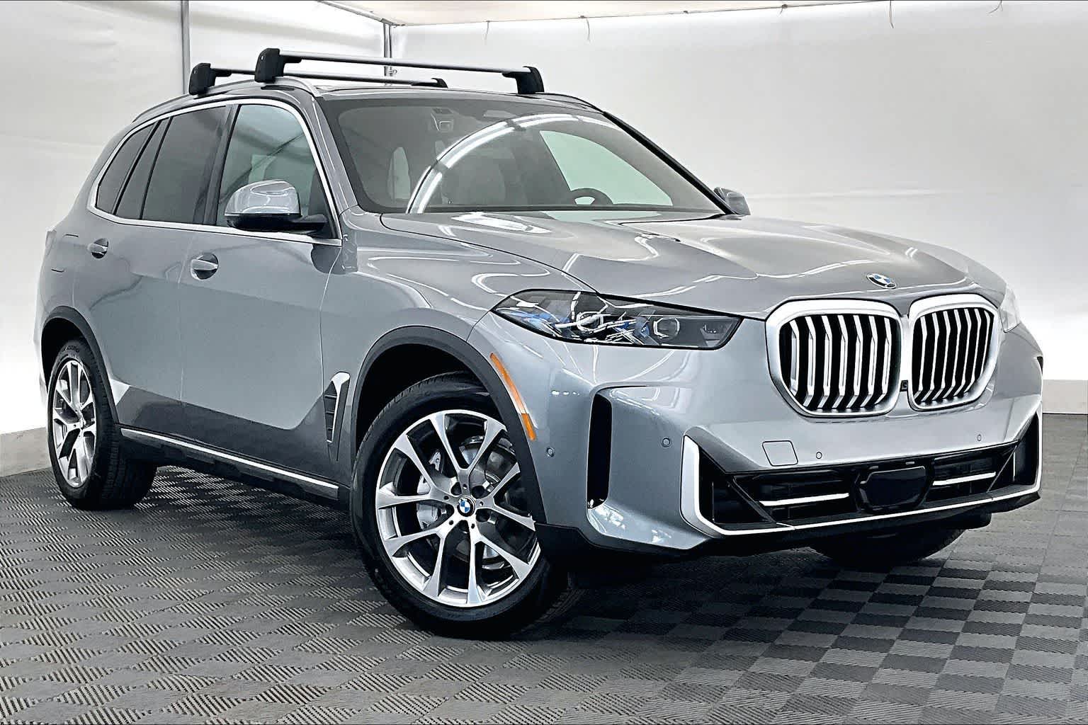 Thumbnail: 2026 BMW X5 - 21