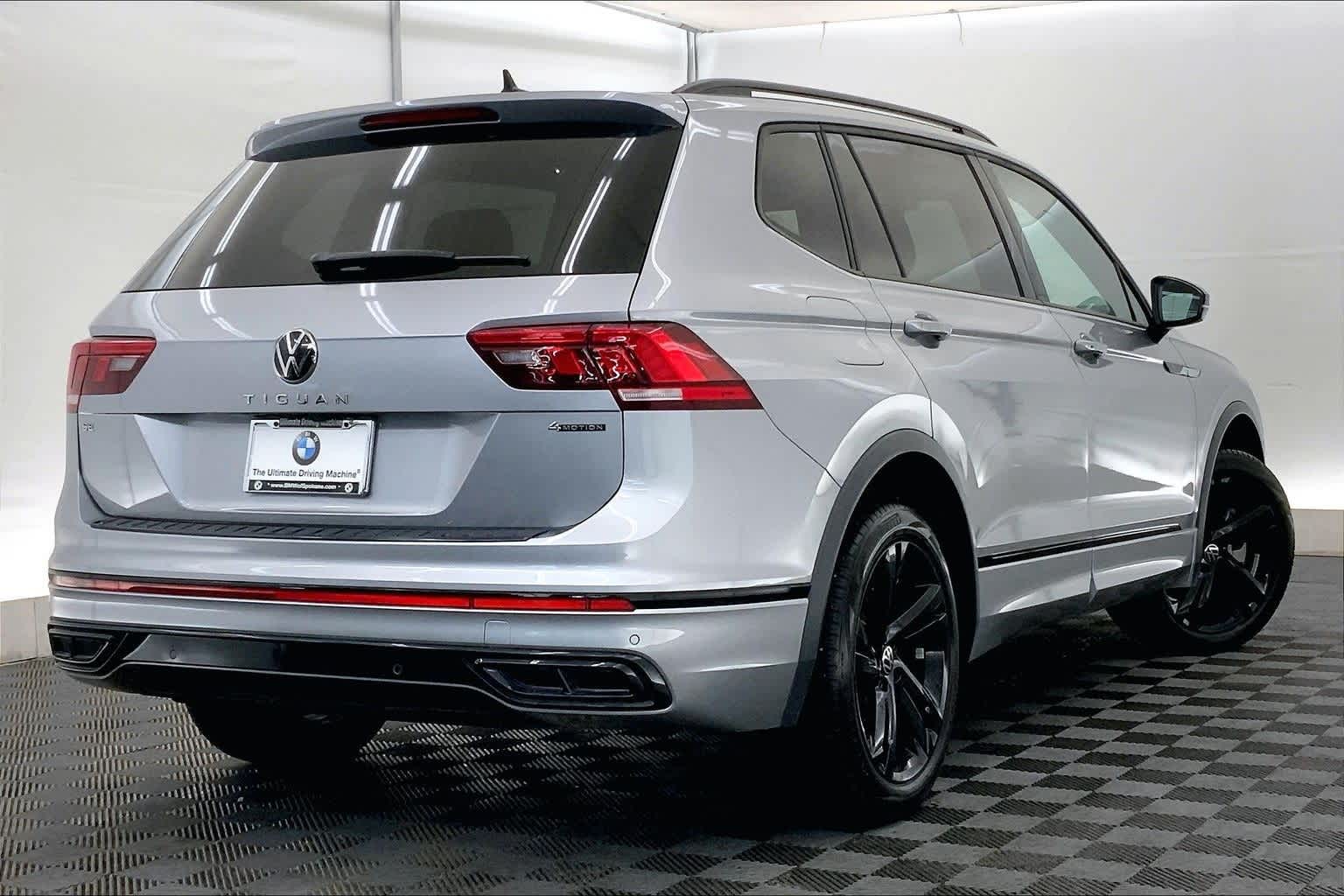 Thumbnail: 2024 Volkswagen Tiguan - 22