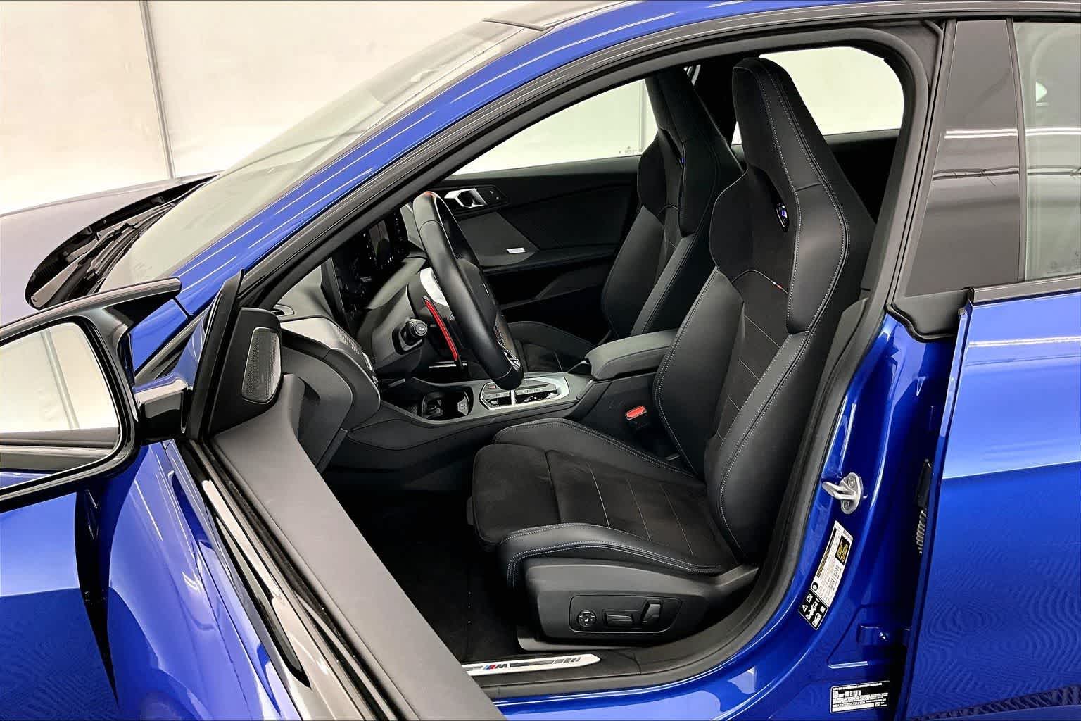 Thumbnail: 2025 BMW 2 Series - 11