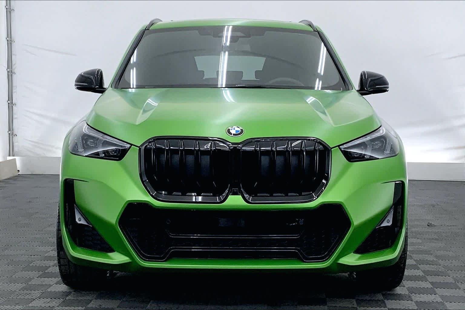 Thumbnail: 2026 BMW X1 - 6