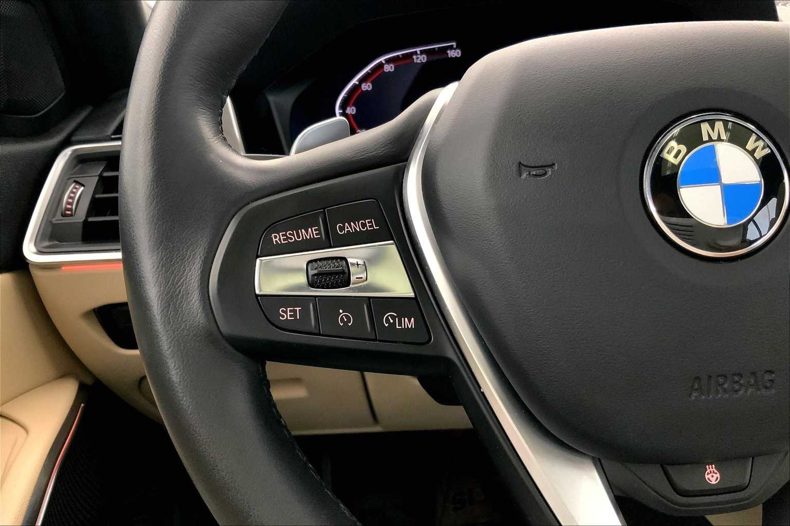 Thumbnail: 2021 BMW 3 Series - 24