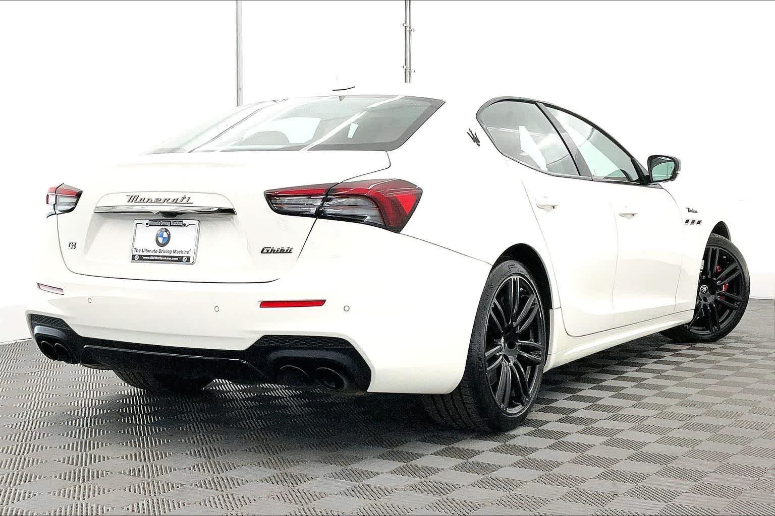 Thumbnail: 2023 Maserati Ghibli - 22