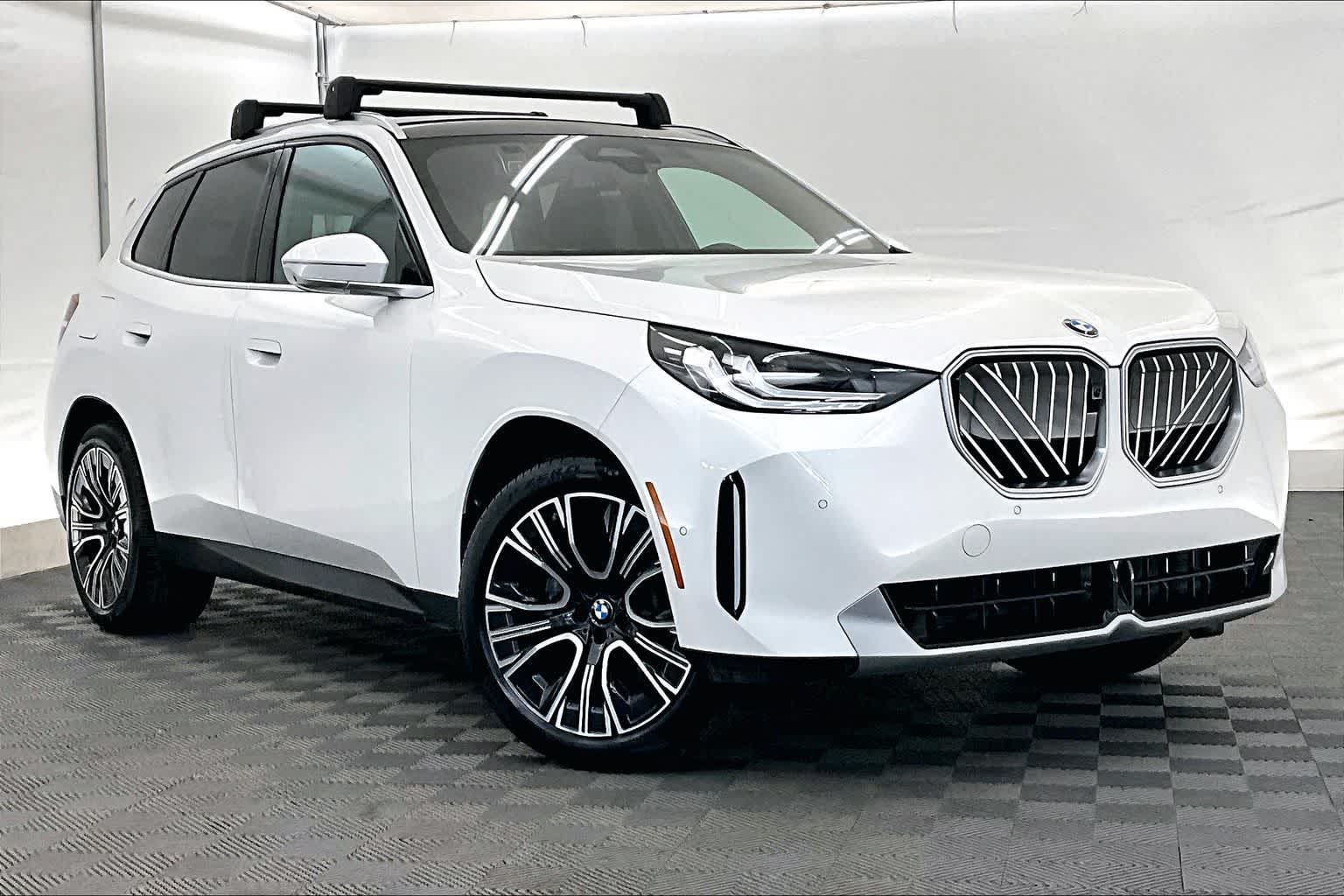 Thumbnail: 2026 BMW X3 - 21