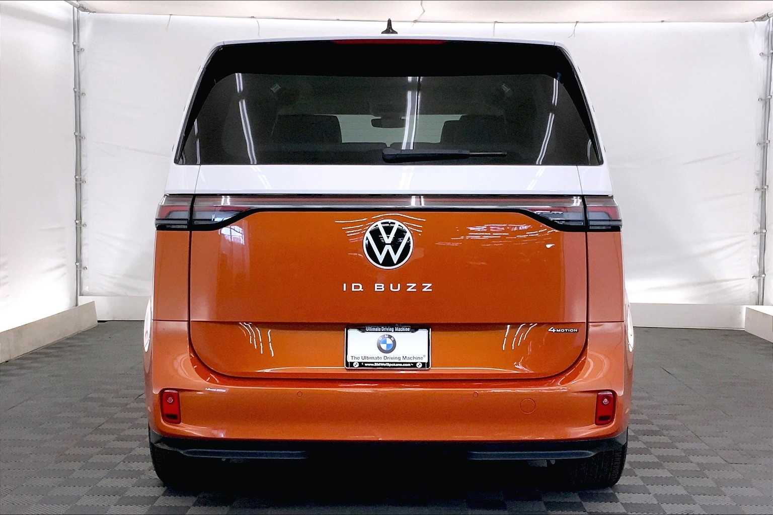 Thumbnail: 2025 Volkswagen ID.Buzz - 5