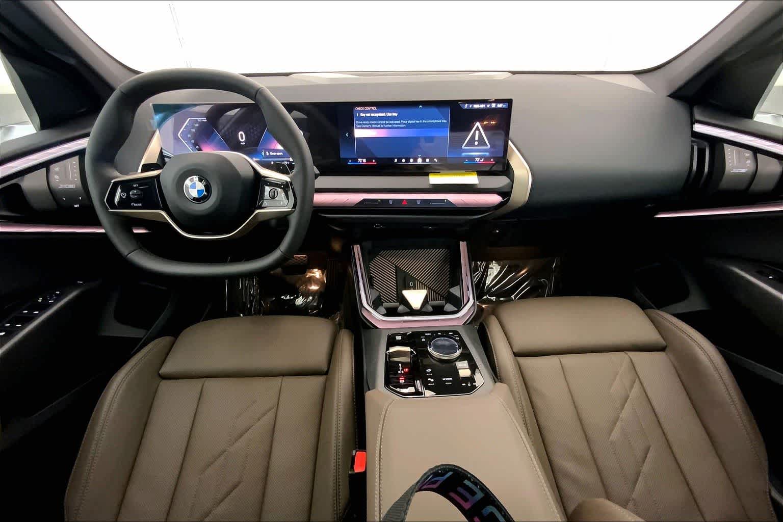 Thumbnail: 2025 BMW X3 - 10
