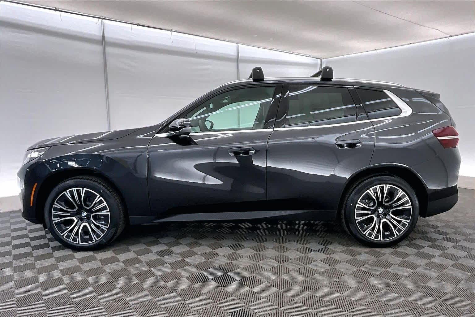 Thumbnail: 2026 BMW X3 - 3