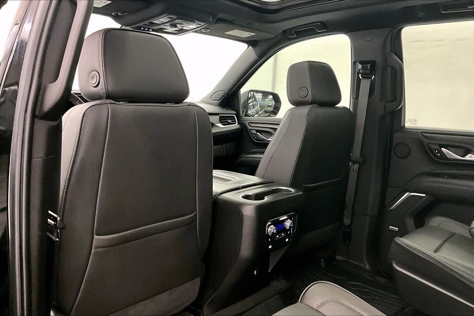 Thumbnail: 2021 GMC Yukon - 12