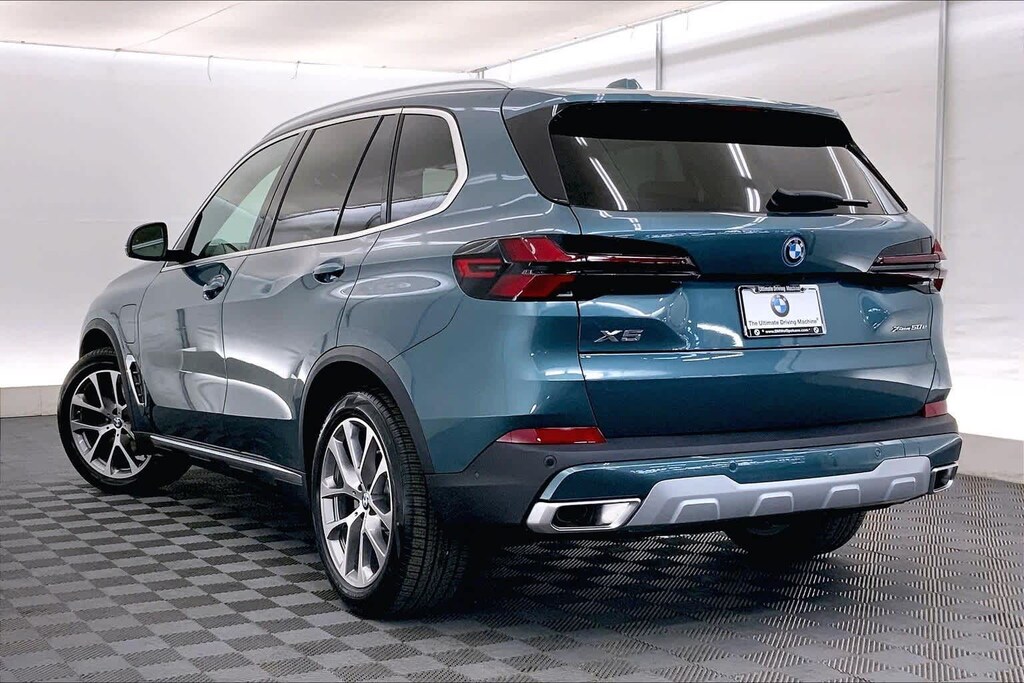 New 2026 BMW X5 PHEV xDrive50e SUV