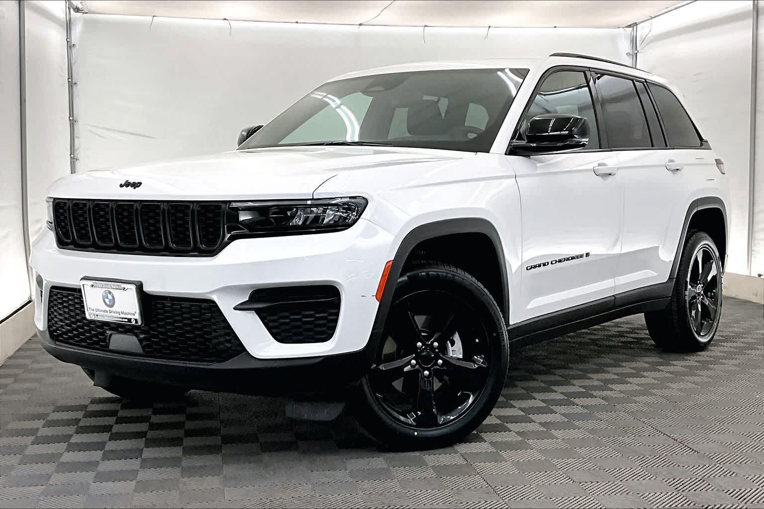 Thumbnail: 2023 Jeep Grand Cherokee - 1