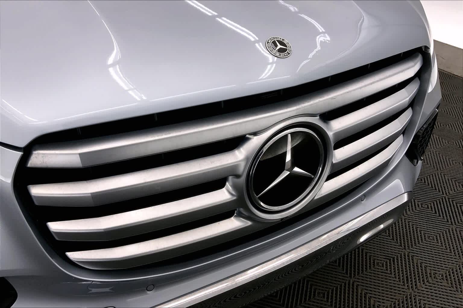 Thumbnail: 2024 Mercedes-Benz GLS - 33