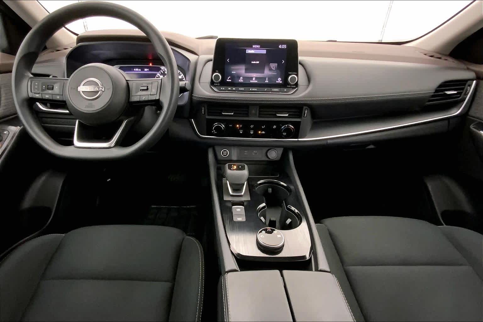 Thumbnail: 2023 Nissan Rogue - 10