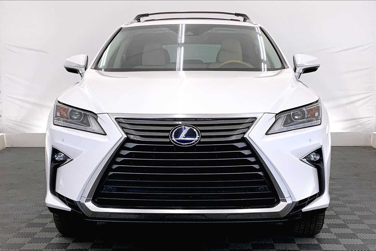 Thumbnail: 2018 Lexus RX - 6