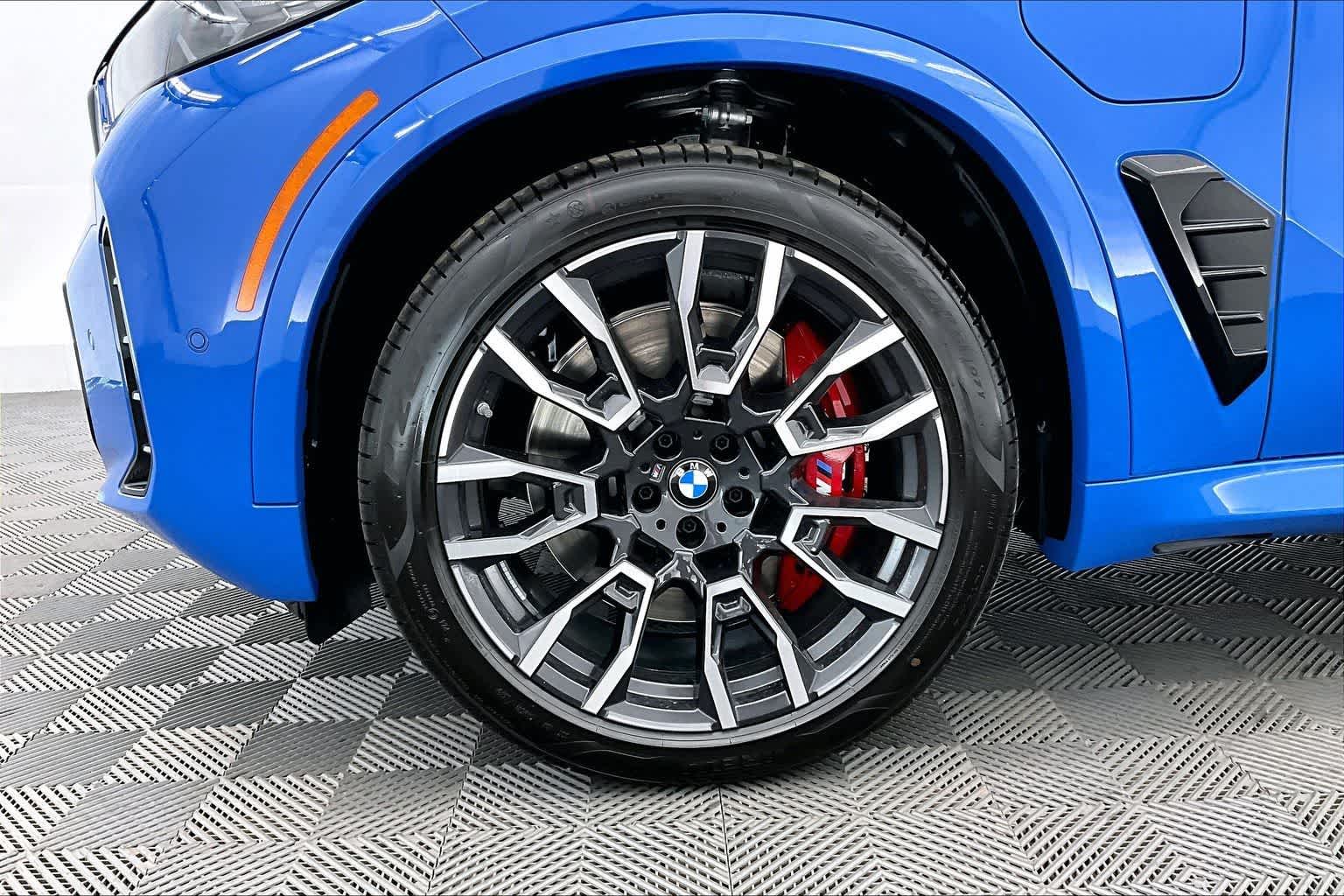 Thumbnail: 2026 BMW X5 - 8