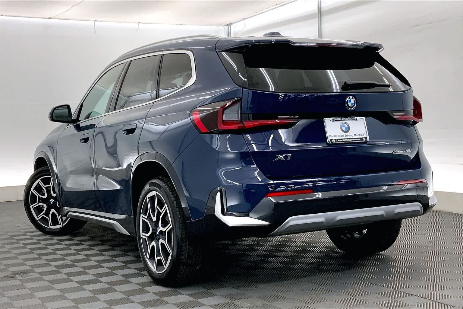 Thumbnail: 2026 BMW X1 - 4