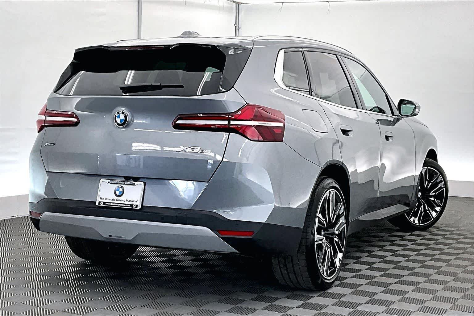 Thumbnail: 2025 BMW X3 - 22