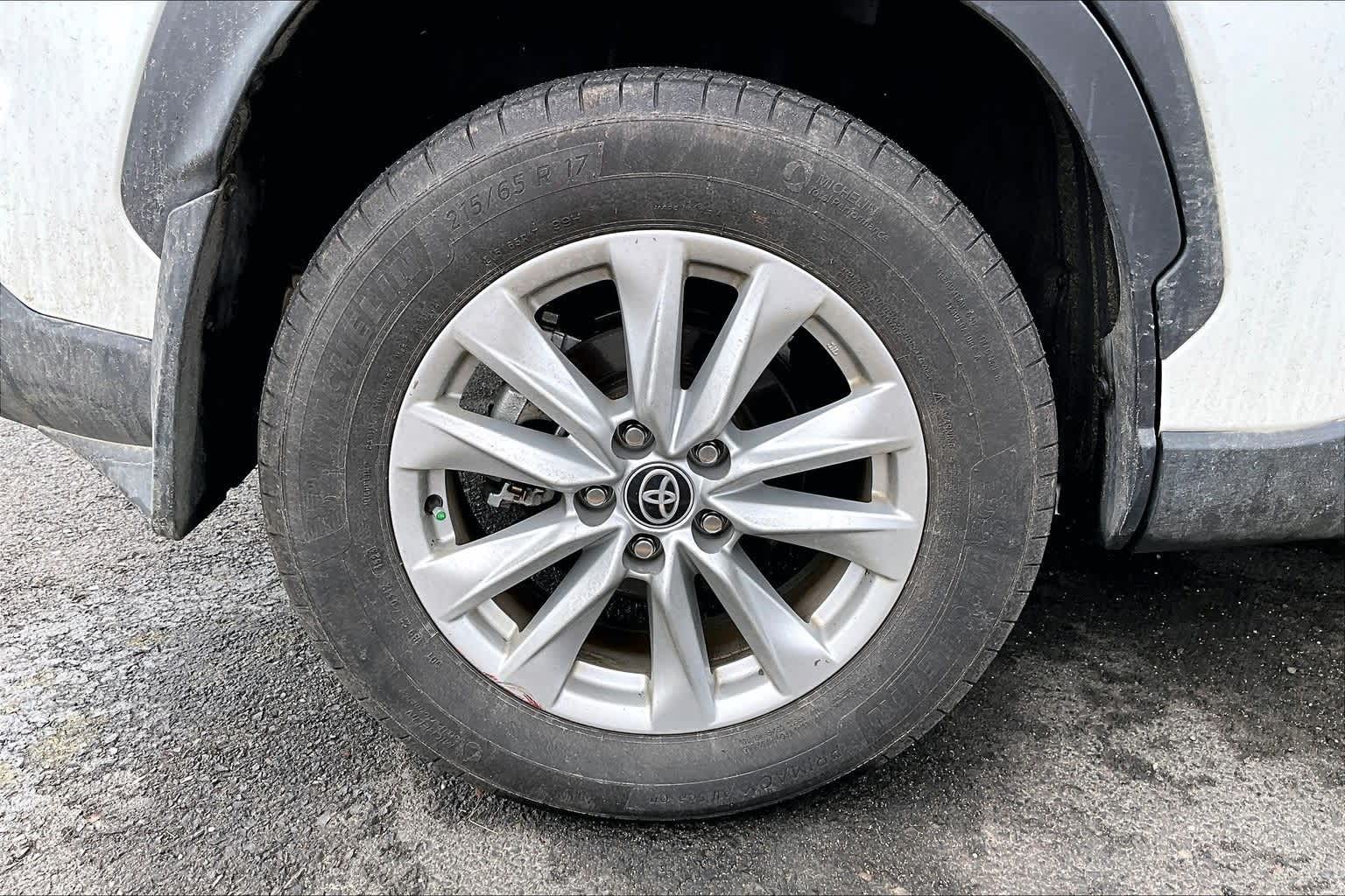 Thumbnail: 2024 Toyota Corolla Cross - 20