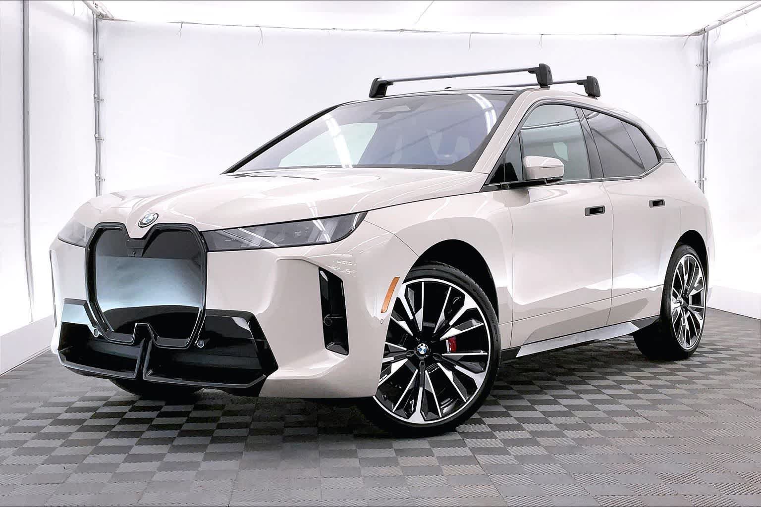 Thumbnail: 2026 BMW iX - 1