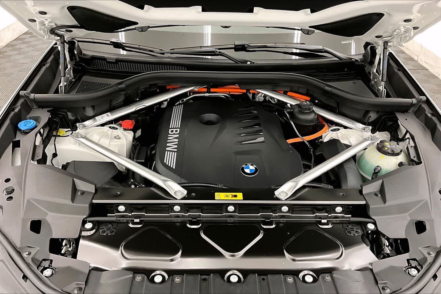 Thumbnail: 2026 BMW X5 - 9