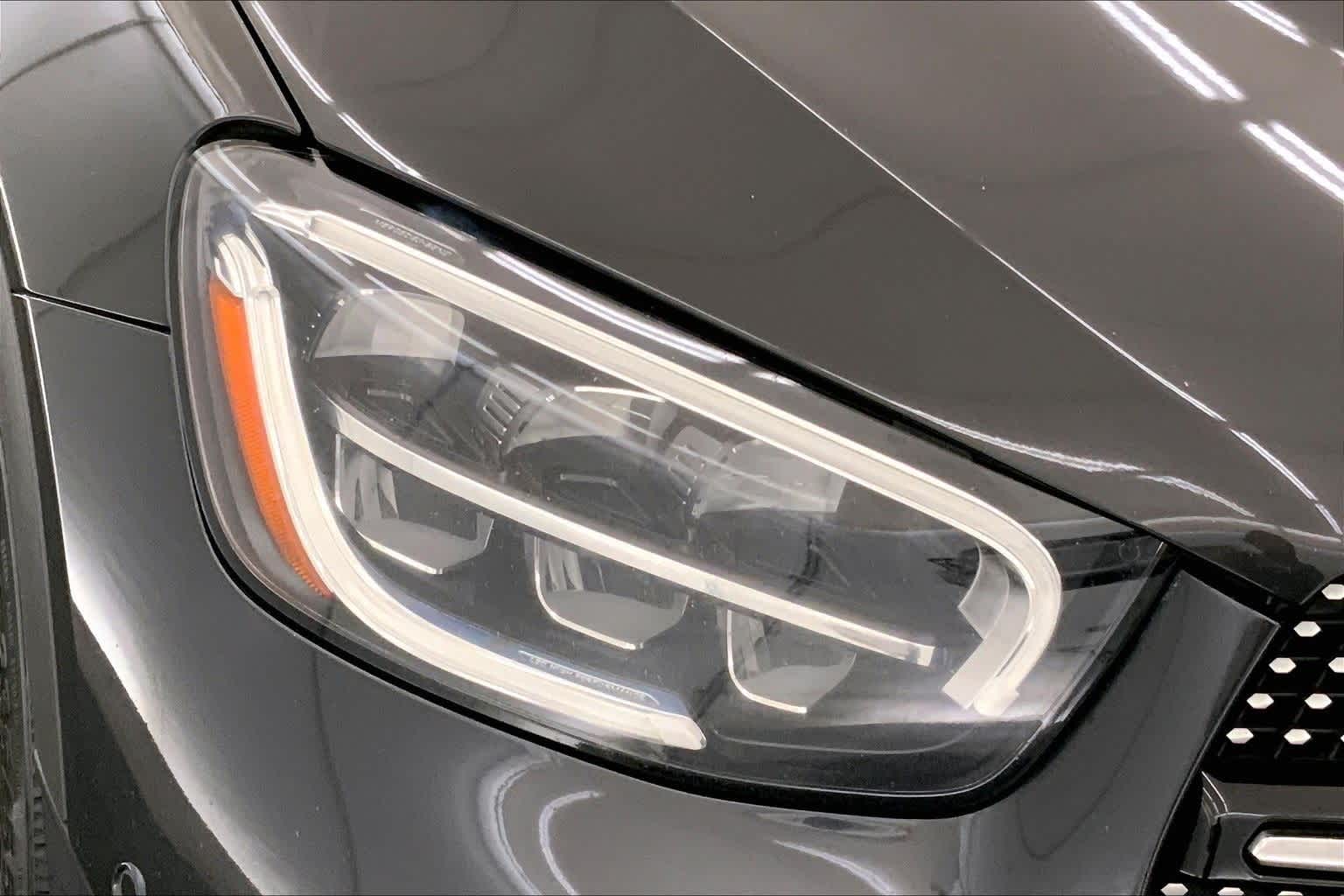 Thumbnail: 2022 Mercedes-Benz GLC - 31