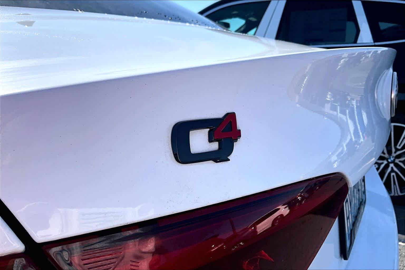 Thumbnail: 2019 Alfa Romeo Giulia - 7